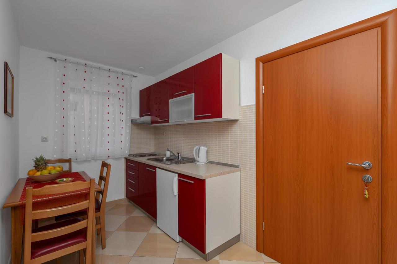 Villa Juric 2 Baska Voda Exterior photo